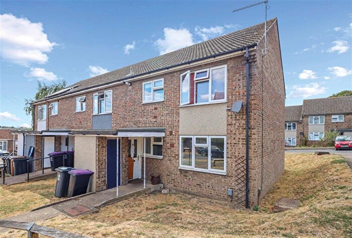 1 Bedroom Flat For Sale In High Oak Road, Ware, SG12