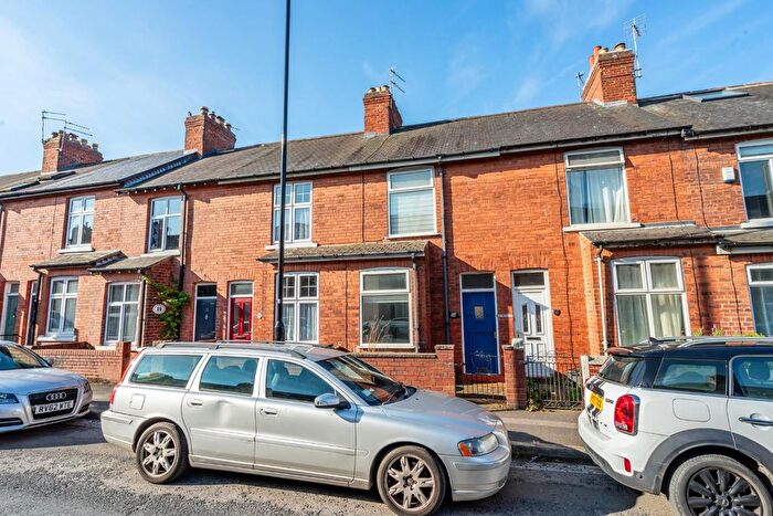 2 Bedroom Terraced House For Sale In Balmoral Terrace, South Bank, York, YO23