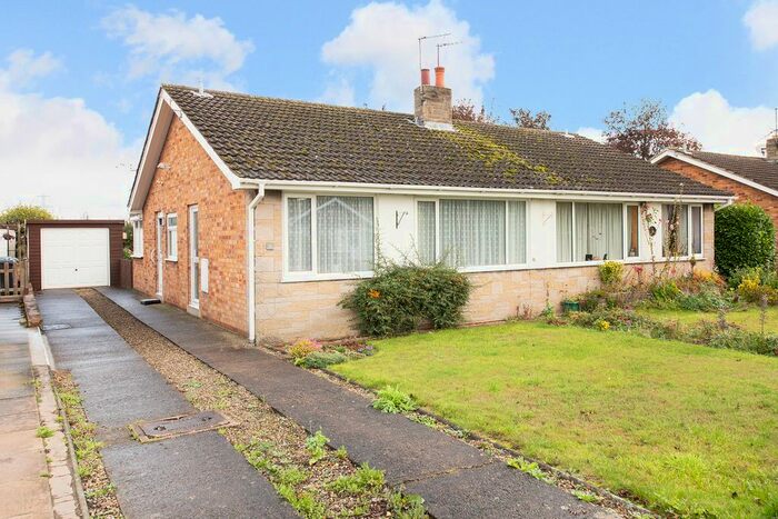 2 Bedroom Bungalow For Sale In Maple Lane, Huby, York YO61