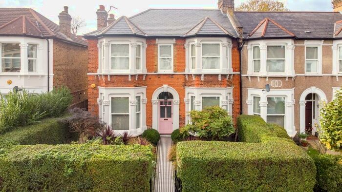 4 Bedroom Semi-Detached House To Rent In Springbank Road, Hither Green, London, SE13