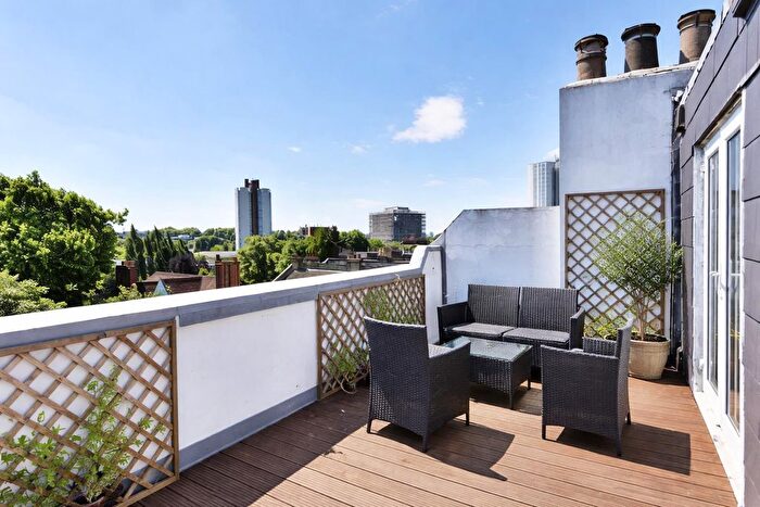 3 Bedroom Flat To Rent In England`S Lane, Belsize Park, NW3