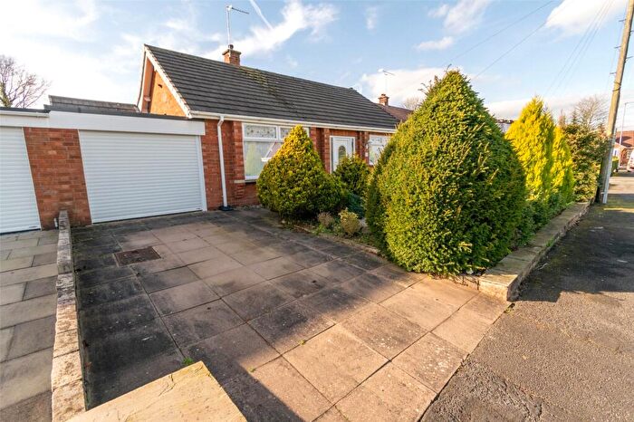 2 Bedroom Bungalow For Sale In Orchard Close, Middlewich, CW10