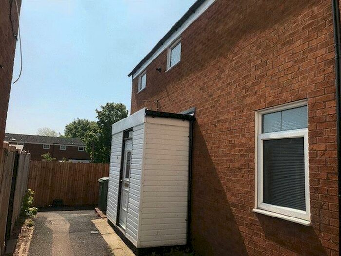 3 Bedroom End Of Terrace House To Rent In Grendon Close, Redditch, B98