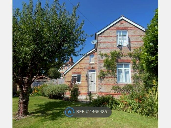 2 Bedroom Semi-Detached House To Rent In Church Farm Cottages, Etchingham, TN19
