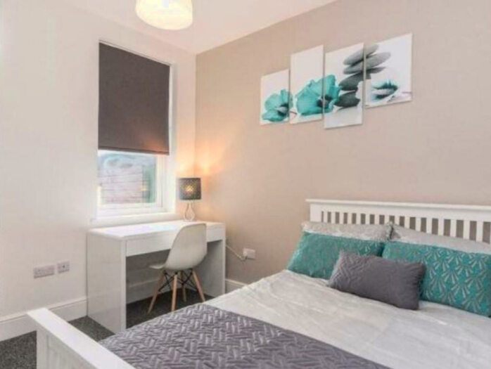 6 Bedroom Detached House To Rent In Harlaxton Drive, Lenton, NG7