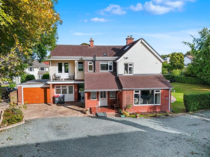 4 Bedroom Detached House For Sale In Christine Avenue, Wellington, Telford, Shropshire, TF1