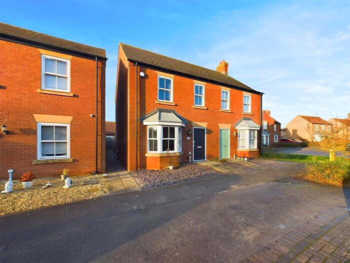 3 Bedroom Semi-Detached House For Sale In Hazel Walk, Alford, LN13