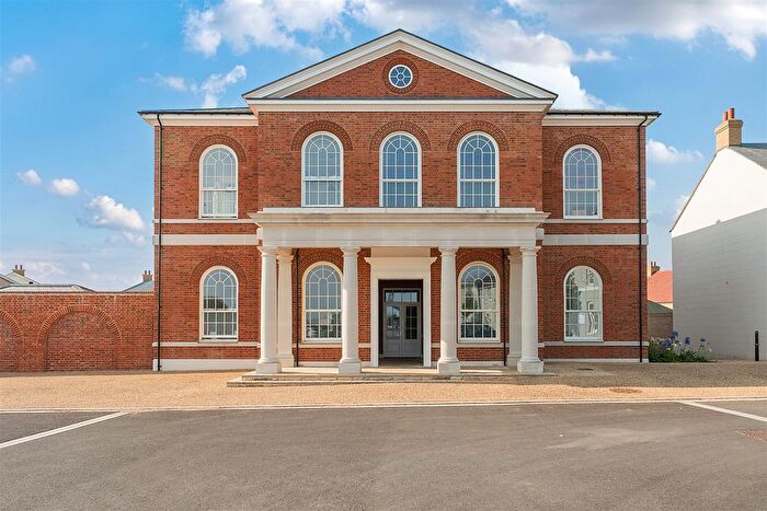 2 Bedroom Flat For Sale In Crown Gate, Poundbury, DT1