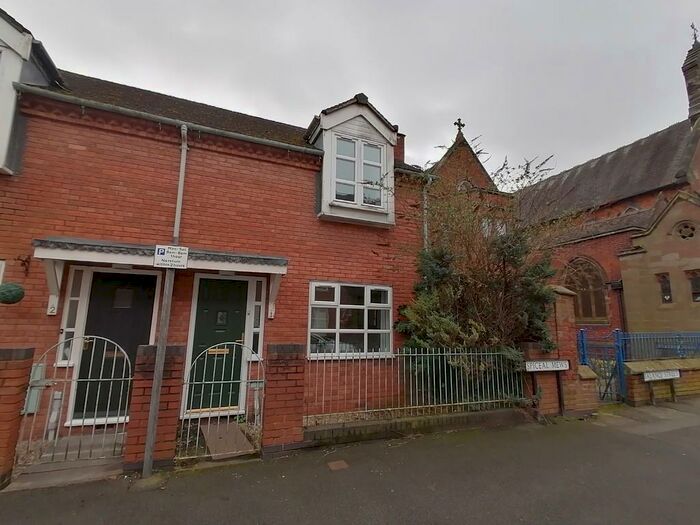 2 Bedroom End Of Terrace House To Rent In Spiceal Mews, Uttoxeter, ST14
