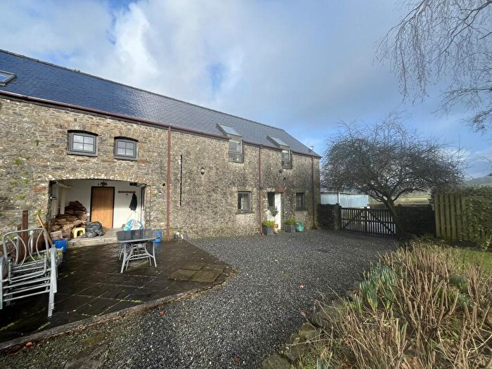 4 Bedroom Semi Detached House For Sale In Taliaris, Llandeilo, Carmarthenshire., SA19