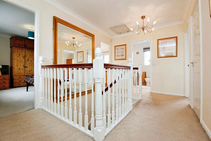 5 Bedroom Detached House For Sale In Kingfisher Close, Hartlepool, TS26