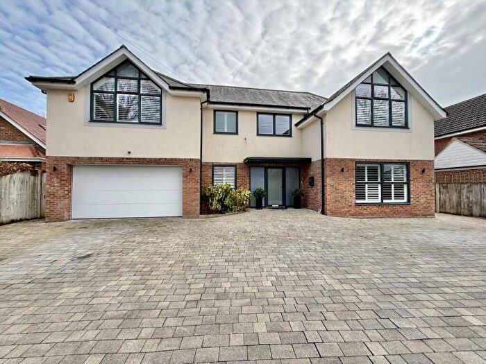 4 Bedroom House For Sale In Nea Road, Highcliffe On Sea, BH23