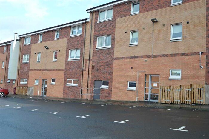 2 Bedroom Apartment To Rent In Cadzow Bridge Square, Hamilton, ML3