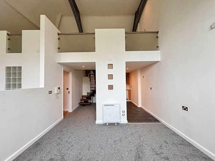 1 Bedroom Flat For Sale In Lexington, Chorlton Street, Manchester, M1