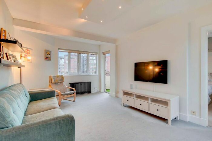 2 Bedroom Flat To Rent In Chiswick Village, Chiswick, London, W4