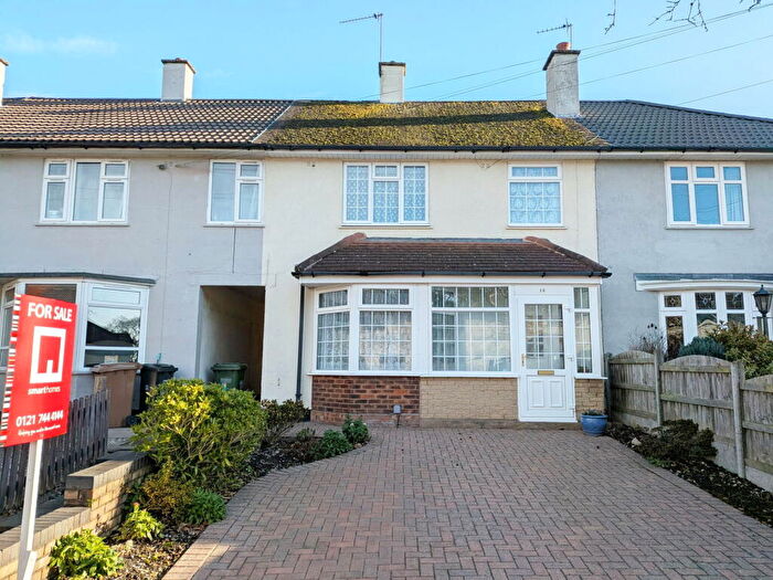 3 Bedroom Terraced House For Sale In Danbury Road, Shirley, B90