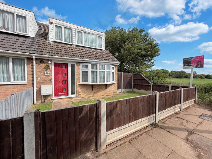 3 Bedroom End Of Terrace House For Sale In Colne, East Tilbury, RM18