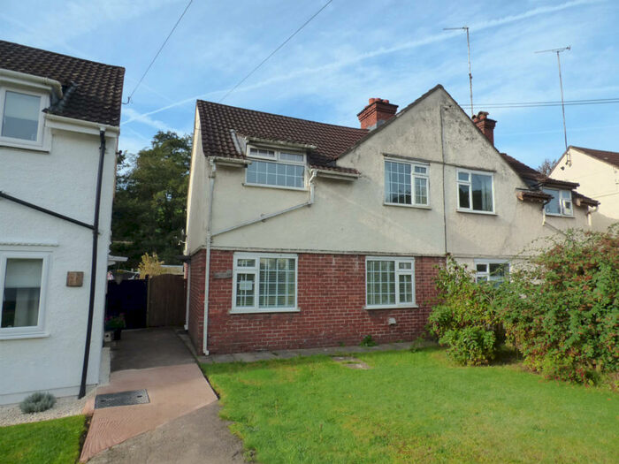 3 Bedroom Semi-Detached House To Rent In Forest Road, GL15