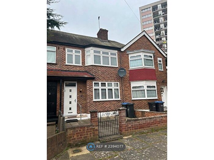 3 Bedroom Terraced House To Rent In Exeter Road, Enfield, EN3