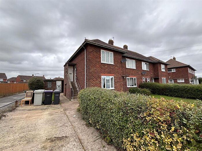 2 Bedroom Apartment For Sale In St. Bernards Avenue, Louth, LN11