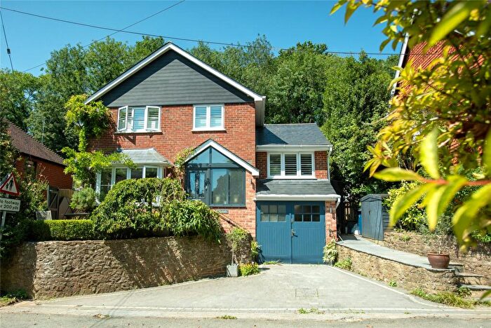 3 Bedroom Detached House For Sale In Pockford Road, Chiddingfold, Godalming, Surrey, GU8