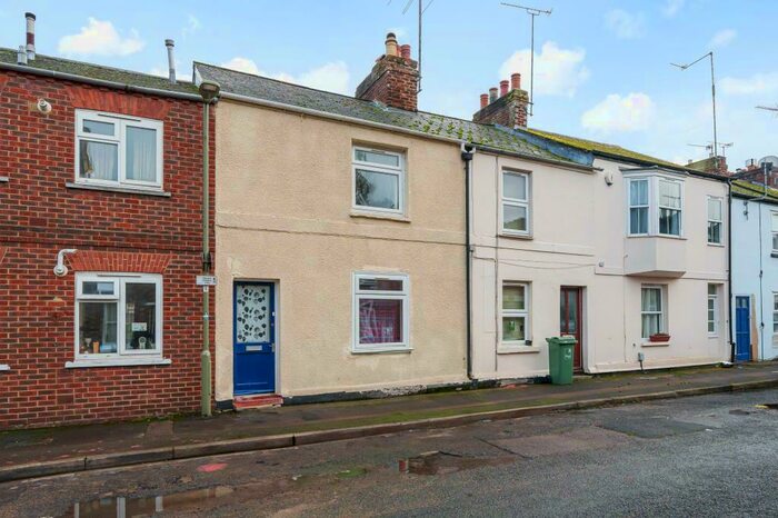 4 Bedroom Terraced House To Rent In Wellington Street, Hmo Ready Sharers, OX2