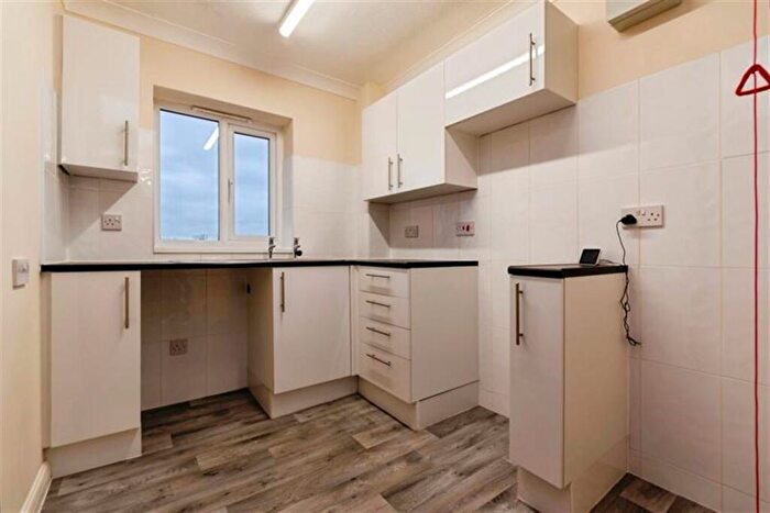 1 Bedroom Retirement Property To Rent In East Haven, Old Road, Clacton-On-Sea, CO15