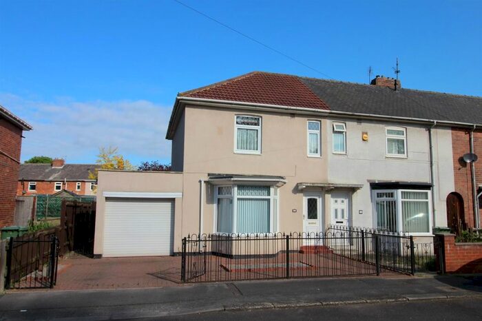 3 Bedroom End Of Terrace House For Sale In Surrey Terrace, Billingham, TS23