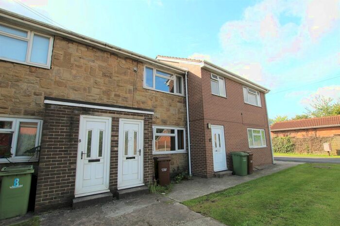 2 Bedroom Flat To Rent In Fox Court, Durkar, Wakefield, WF4