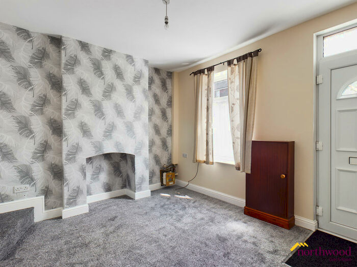 2 Bedroom End Of Terrace House To Rent In Heath Street, Chesterton, ST5