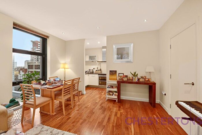 1 Bedroom Flat To Rent In Discovery Dock Apartments West, South Quay Square, E14