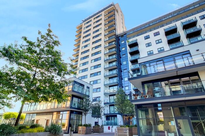 2 Bedroom Flat To Rent In Wharf Street, London, SE8