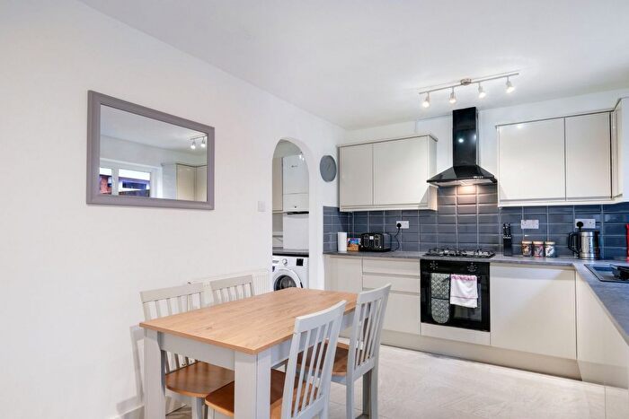 4 Bedroom Semi-Detached House To Rent In Bywood, Bracknell, RG12