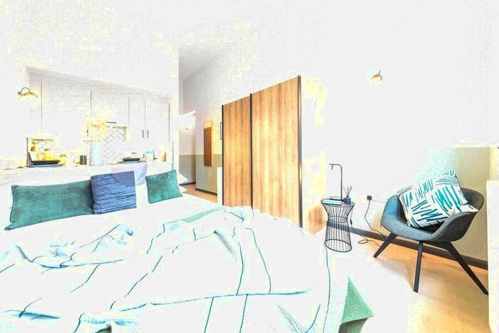 Studio To Rent In Uncle Stockwell, Courland Grove, London, SW8