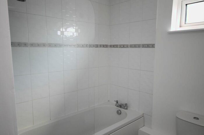 2 Bedroom Flat To Rent In Severn Grange, Ison Hill Road, Bristol, BS10
