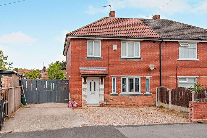 3 Bedroom Semi-detached House For Sale In Derwent Crescent, Barnsley, S71