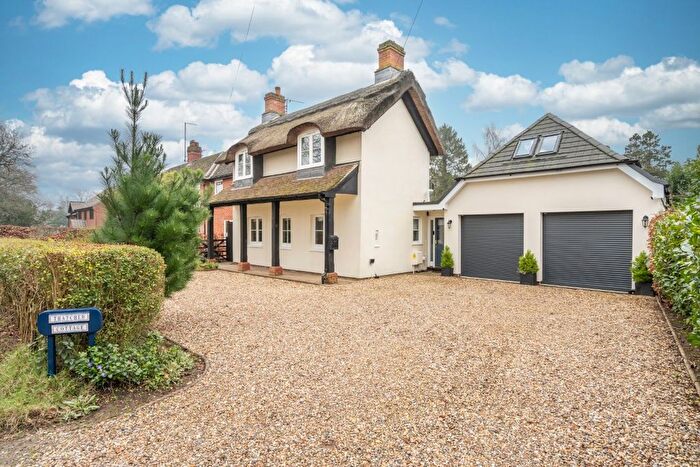 3 Bedroom Cottage For Sale In Wroxham, Norwich, NR12