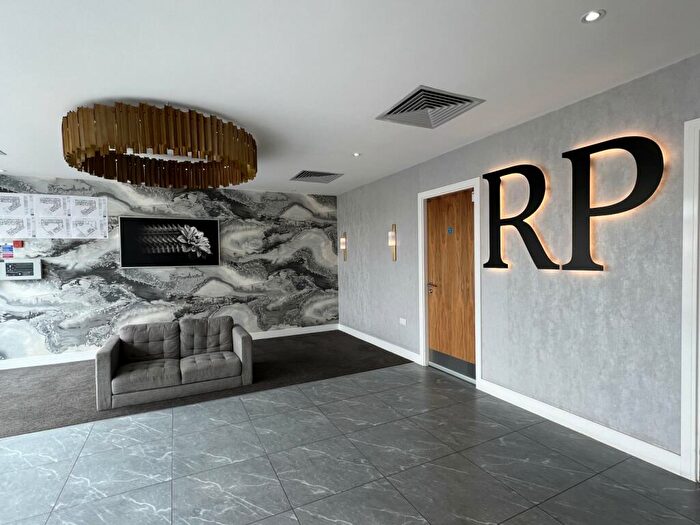 1 Bedroom Flat To Rent In Regency Place, Parade, Birmingham, B1