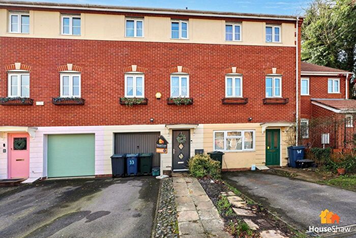 3 Bedroom Terraced House For Sale In Vanguard Close, High Wycombe, HP12
