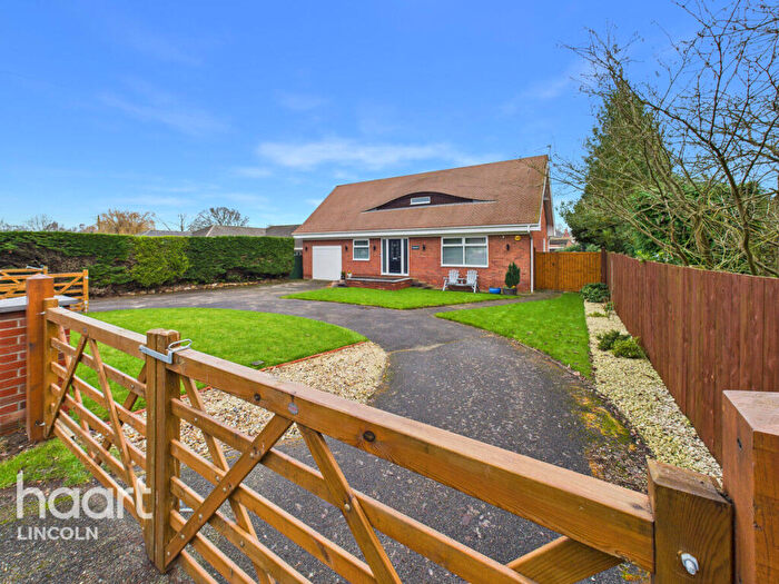 4 Bedroom Detached House For Sale In Station Field, Lincoln, LN6