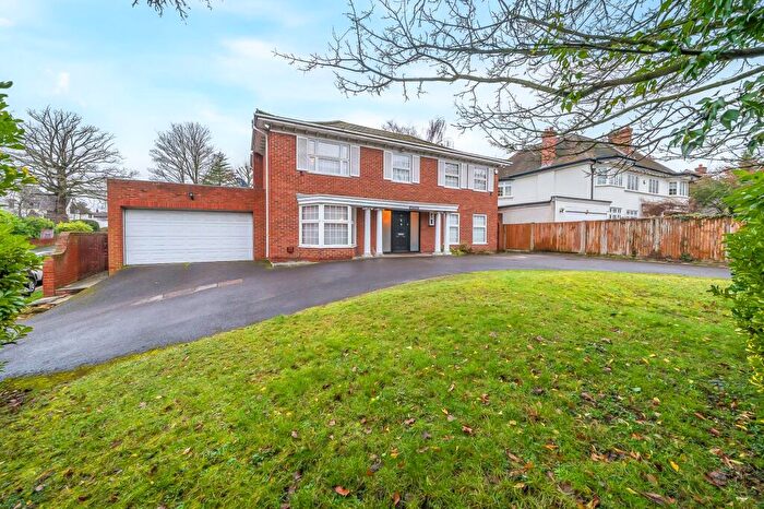 5 Bedroom Detached House For Sale In Elmstead Lane, Chislehurst, BR7