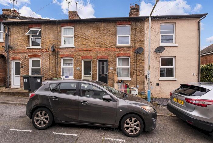 2 Bedroom Property To Rent In Woodside Road, Tonbridge, TN9
