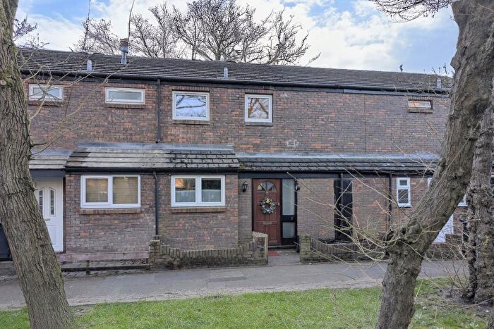 3 Bedroom Terraced House To Rent In Woking, Surrey, GU21