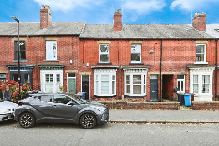3 Bedroom Terraced House For Sale In Graham Road, Sheffield, South Yorkshire, S10