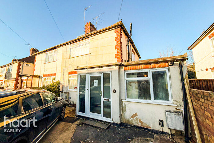 2 Bedroom Apartment To Rent In Nelson Road, Reading, RG4