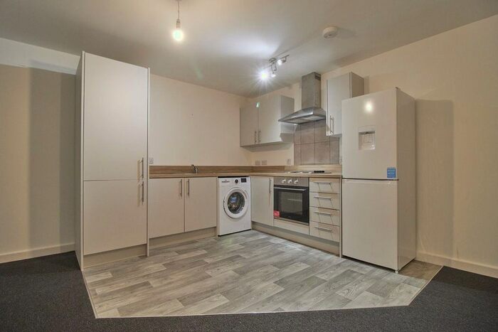 1 Bedroom Flat To Rent In High Street, Barwell, Leicester, LE9