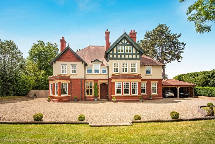 7 Bedroom Detached House For Sale In London Road, Shrewsbury, Shropshire, SY2