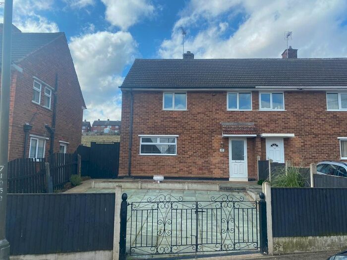 3 Bedroom Semi-Detached House To Rent In Alder Way, Shirebrook, Mansfield, NG20