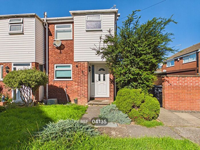 2 Bedroom Terraced House To Rent In Brookfield Gardens, Arnold, NG5