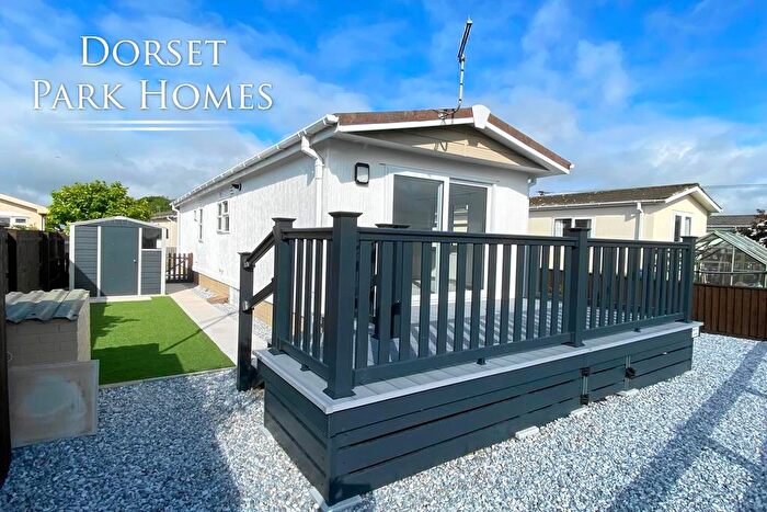 2 Bedroom Park Home For Sale In Purbeck View Park, Northport, Wareham, Dorset, BH20